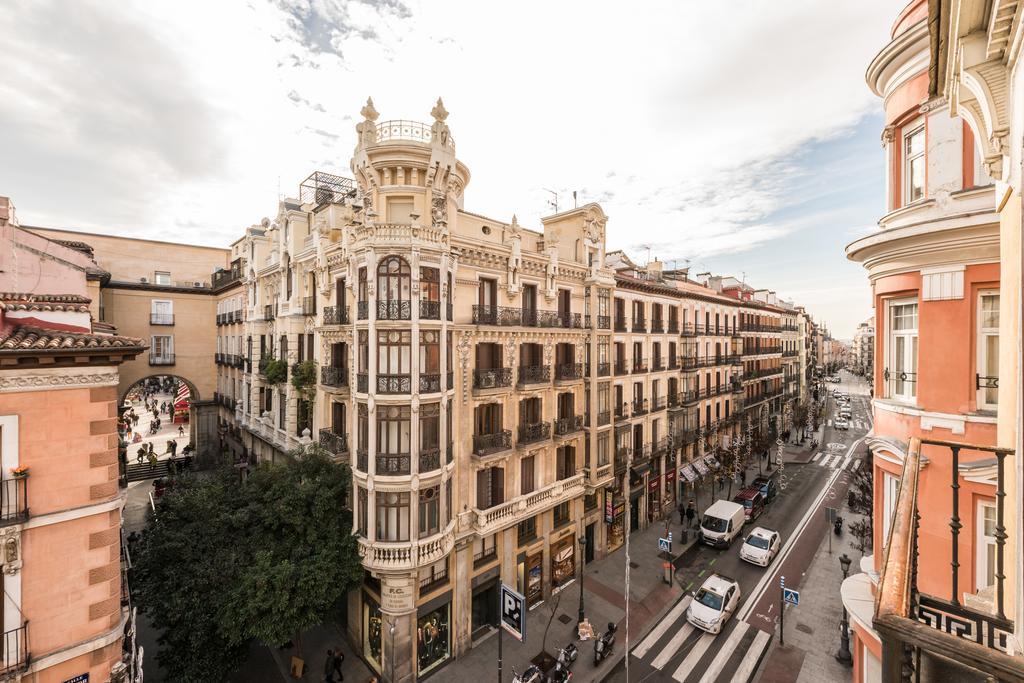 Apartamentos Madrid Centro W Exterior foto